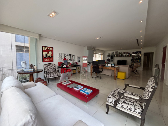 Imagem Apartamento com 4 Quartos à Venda, 233 m² em Santa Cecília - São Paulo