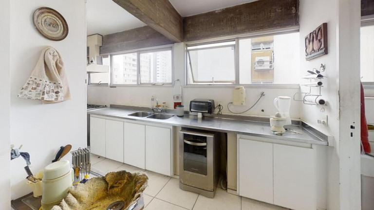 Imagem Imóvel com 3 Quartos à Venda, 121 m² em Itaim Bibi - São Paulo Imagem Imóvel com 3 Quartos à Venda, 121 m² em Itaim Bibi - São Paulo