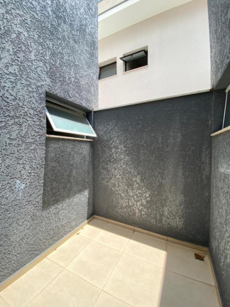 Imagem Casa com 3 Quartos à Venda, 130 m² em Wanel Ville - Sorocaba