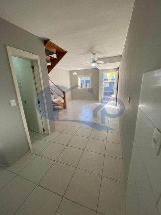 Imagem Sobrado com 3 Quartos à Venda, 78 m² em Centenário - Torres Imagem Sobrado com 3 Quartos à Venda, 78 m² em Centenário - Torres