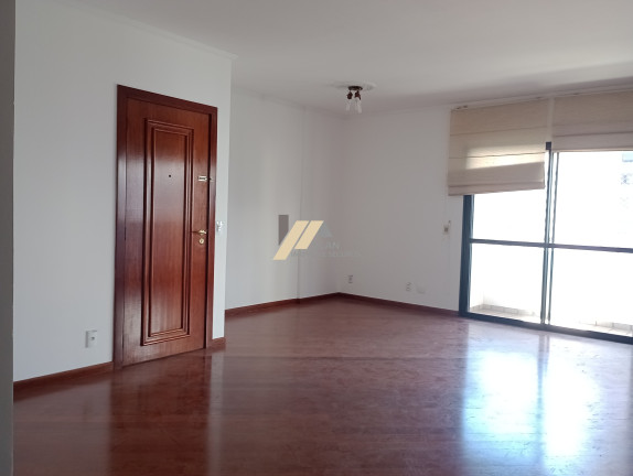 Imagem Imóvel com 3 Quartos à Venda, 157 m² em Cambuí - Campinas
