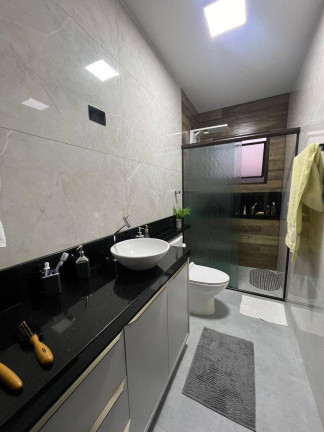 Imagem Casa com 4 Quartos à Venda, 240 m² em Balneário - Florianópolis