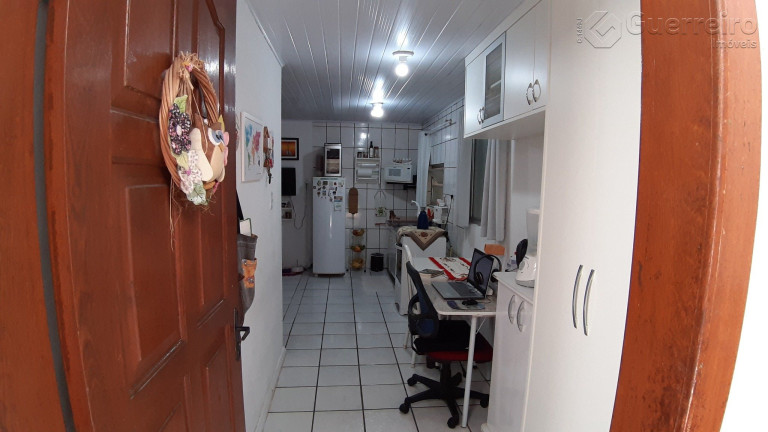 Imagem Casa com 8 Quartos à Venda, 190 m² em Agronômica - Florianópolis Imagem Casa com 8 Quartos à Venda, 190 m² em Agronômica - Florianópolis