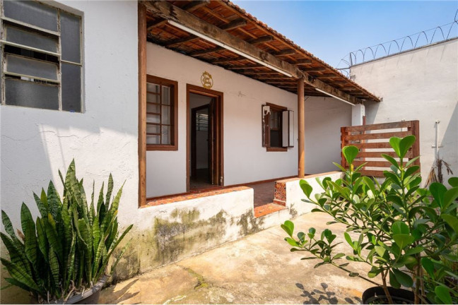 Imagem Casa com 4 Quartos à Venda,  em Vila Sônia - São Paulo