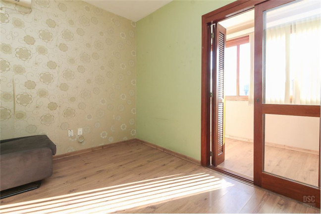 Imagem Casa com 3 Quartos à Venda,  em Hípica - Porto Alegre