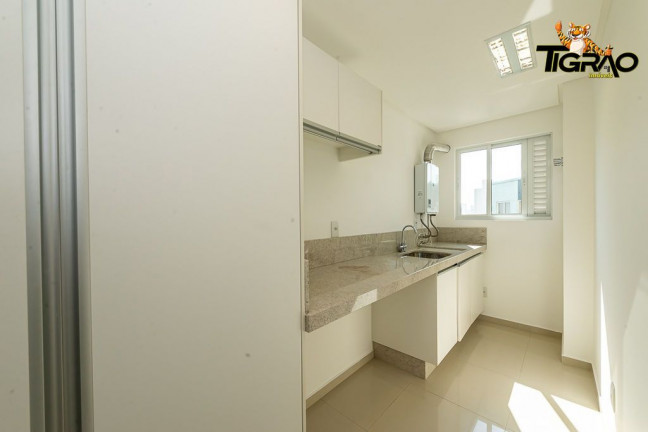 Imagem Apartamento com 3 Quartos à Venda, 130 m² em Centro - Balneário Camboriú Imagem Apartamento com 3 Quartos à Venda, 130 m² em Centro - Balneário Camboriú