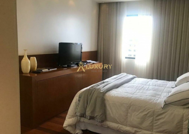 Imagem Imóvel com 4 Quartos à Venda, 220 m² em Belvedere - Belo Horizonte