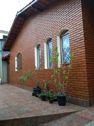 Imagem Casa com 2 Quartos à Venda, 120 m² em Vila Monte Serrat - Cotia