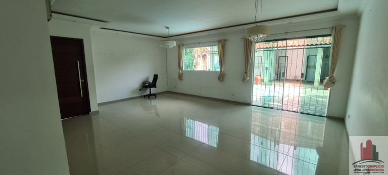 Imagem Casa com 5 Quartos à Venda, 300 m² em Aldeia Dos Camarás - Camaragibe Imagem Casa com 5 Quartos à Venda, 300 m² em Aldeia Dos Camarás - Camaragibe