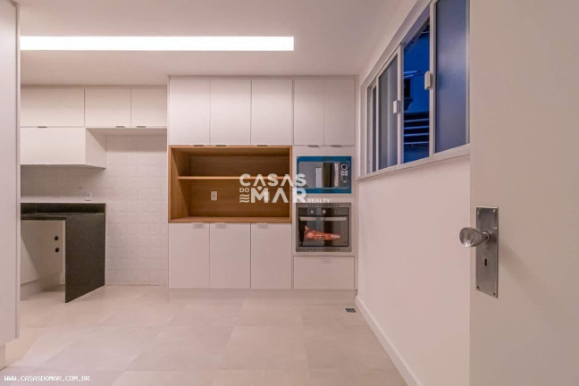 Imagem Imóvel com 4 Quartos à Venda, 330 m² em Copacabana - Rio De Janeiro Imagem Imóvel com 4 Quartos à Venda, 330 m² em Copacabana - Rio De Janeiro