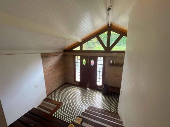Imagem Casa de Condomínio com 3 Quartos à Venda, em Chácara Dos Lagos - Carapicuíba Imagem Casa de Condomínio com 3 Quartos à Venda, em Chácara Dos Lagos - Carapicuíba