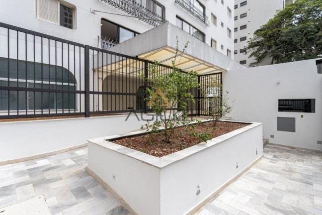 Imagem Apartamento com 3 Quartos à Venda, 128 m² em Vila Nova Conceição - São Paulo Imagem Apartamento com 3 Quartos à Venda, 128 m² em Vila Nova Conceição - São Paulo