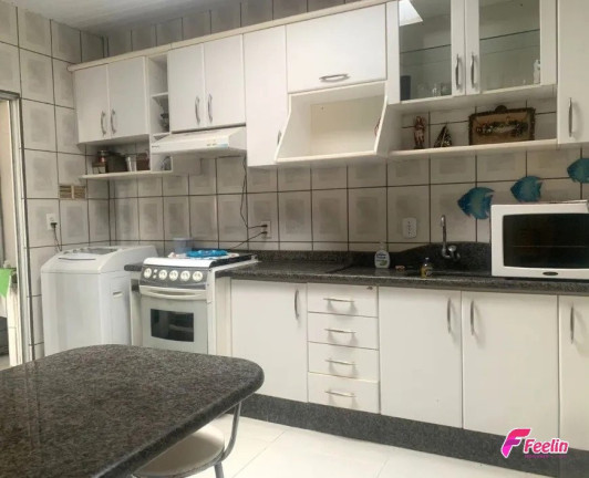 Imagem Sobrado com 3 Quartos à Venda, 204 m² em Trindade - Florianópolis Imagem Sobrado com 3 Quartos à Venda, 204 m² em Trindade - Florianópolis