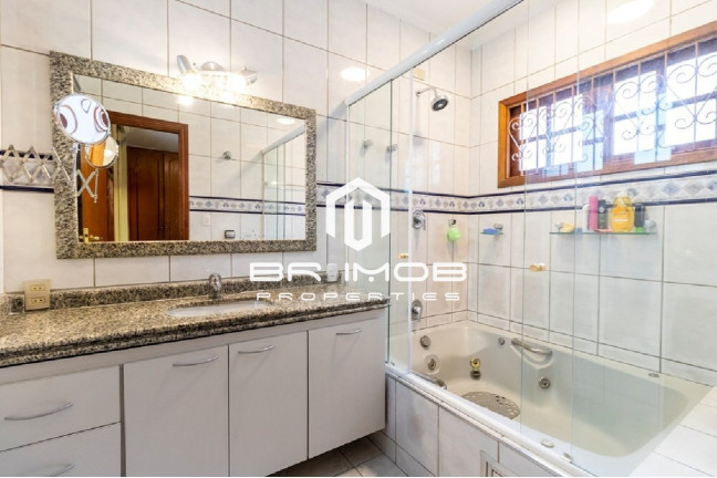 Imagem Casa com 3 Quartos à Venda, 300 m² em Alto Da Boa Vista - São Paulo