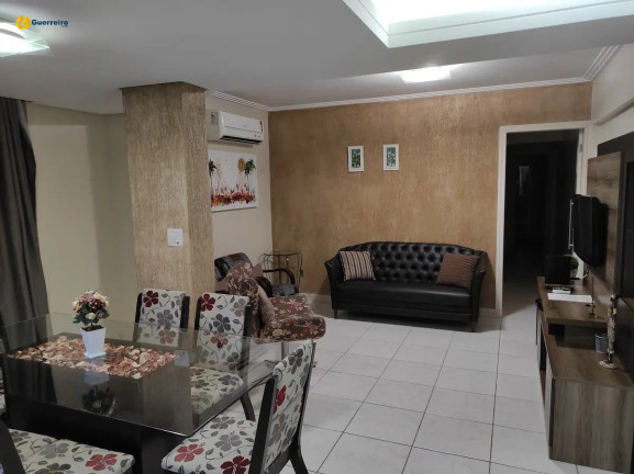 Apartamento com 2 Quartos à Venda, 74 m² em Agronômica - Florianópolis