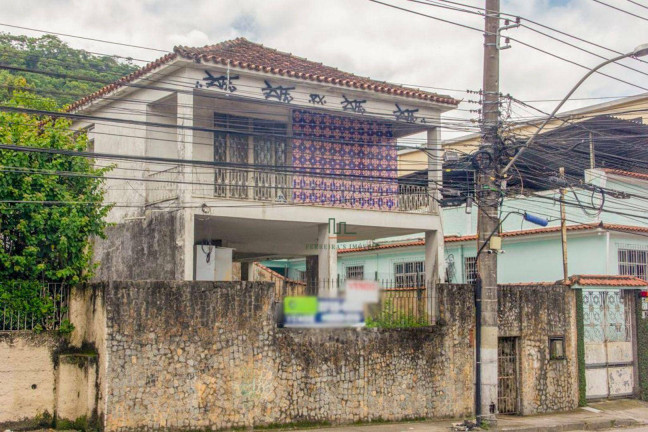Casa com 5 Quartos à Venda, 250 m² em Badu - Niterói