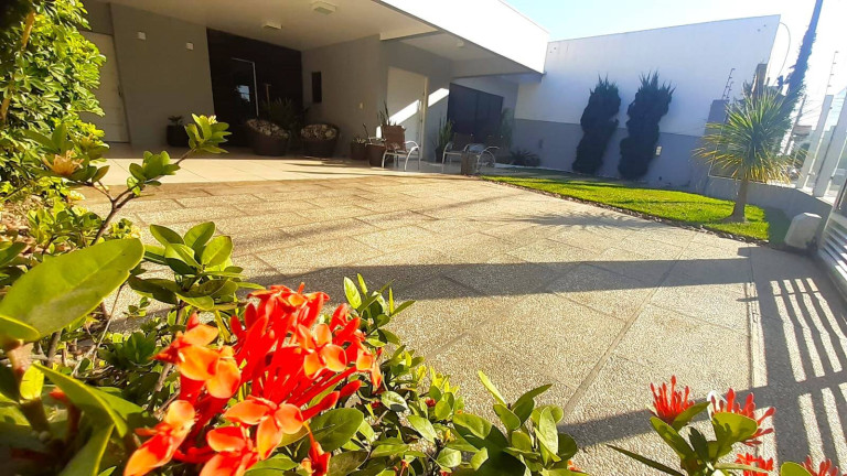 Imagem Casa com 2 Quartos à Venda, 238 m² em Centro - Itaqui