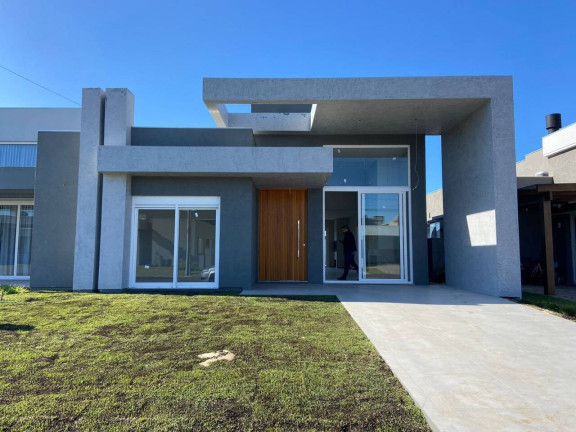 Casa com 3 Quartos à Venda,  em Rainha Do Mar - Xangri-lá