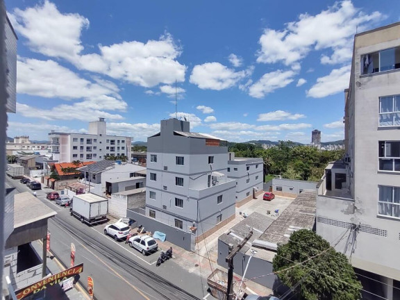 Imagem Imóvel com 3 Quartos à Venda,  em Municípios - Balneário Camboriú