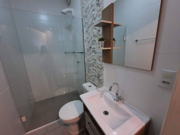 Imagem Casa com 3 Quartos para Temporada, em Bombas - Bombinhas Imagem Casa com 3 Quartos para Temporada, em Bombas - Bombinhas