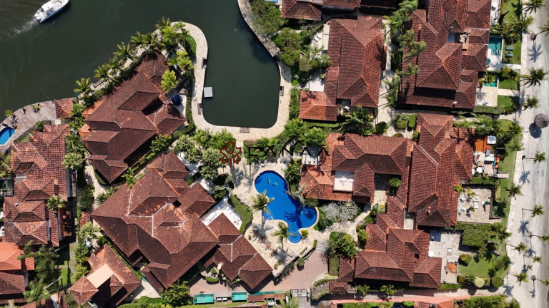 Imagem Casa de Condomínio com 4 Quartos à Venda, 200 m² em Frade (cunhambebe) - Angra Dos Reis Imagem Casa de Condomínio com 4 Quartos à Venda, 200 m² em Frade (cunhambebe) - Angra Dos Reis