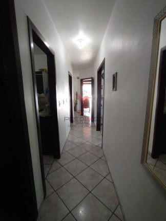 Imagem Casa com 3 Quartos à Venda, 170 m² em Centro - Penha Imagem Casa com 3 Quartos à Venda, 170 m² em Centro - Penha
