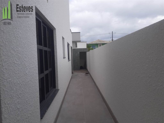 Imagem Casa com 3 Quartos à Venda, 187 m² em Centro - Peruibe Imagem Casa com 3 Quartos à Venda, 187 m² em Centro - Peruibe