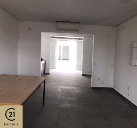 Imagem Sobrado com 4 Quartos para Alugar, 300 m² em Campo Belo - São Paulo