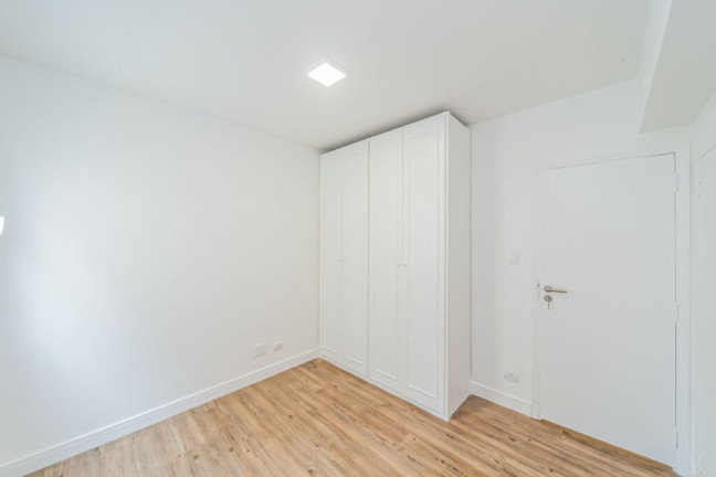 Imagem Imóvel com 3 Quartos à Venda, 94 m² em Moema - São Paulo Imagem Imóvel com 3 Quartos à Venda, 94 m² em Moema - São Paulo