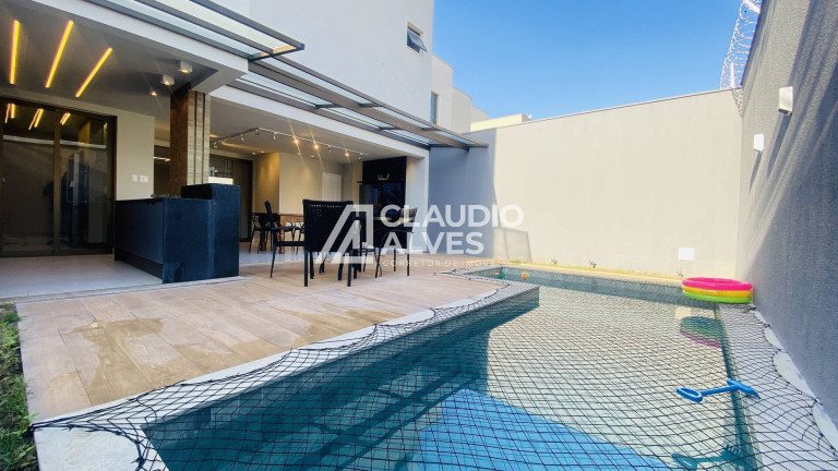 Casa de Condomínio com 4 Quartos à Venda, 245 m² em Sim - Feira De Santana