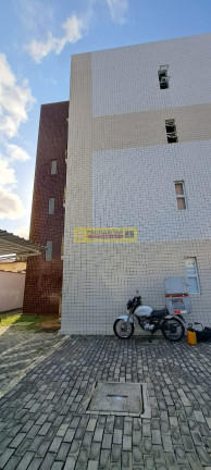 Imagem Casa de Condomínio com 2 Quartos à Venda, 66 m² em Nova Parnamirim - Parnamirim