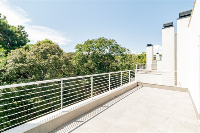 Imagem Casa com 3 Quartos à Venda, 438 m² em Pedra Redonda - Porto Alegre