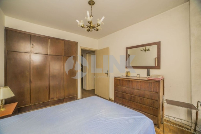 Imagem Apartamento com 3 Quartos à Venda, 93 m² em Centro Histórico - Porto Alegre Imagem Apartamento com 3 Quartos à Venda, 93 m² em Centro Histórico - Porto Alegre