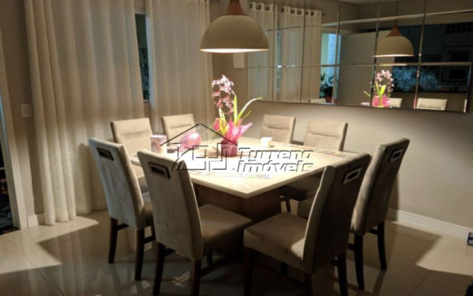 Casa de Condomínio com 3 Quartos à Venda, 140 m² em Jacareí - Jacareí