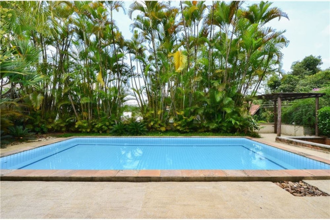 Imagem Casa com 4 Quartos à Venda,  em Morumbi - São Paulo