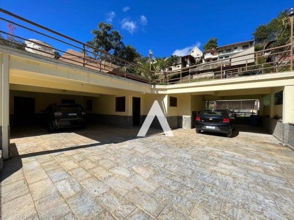 Imagem Casa com 4 Quartos à Venda ou Locação, 700 m² em Albuquerque - Teresópolis