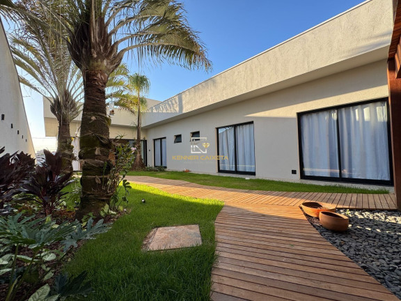 Imagem Casa com 3 Quartos à Venda, 270 m² em Eldorado - Patos De Minas