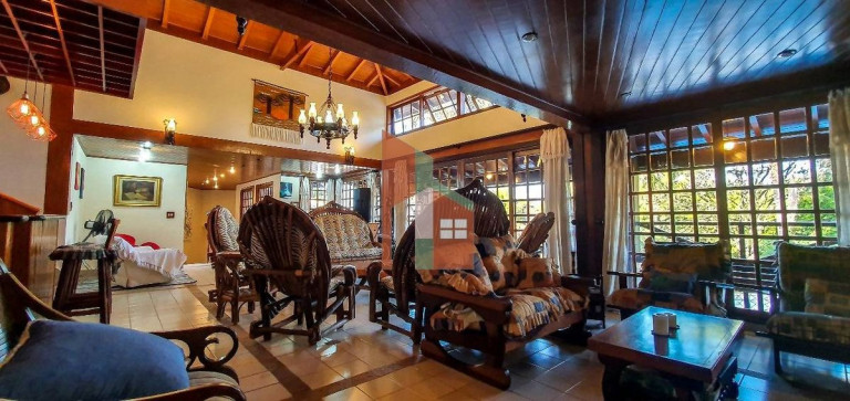 Imagem Casa com 10 Quartos à Venda, 750 m² em Serrinha - Bragança Paulista Imagem Casa com 10 Quartos à Venda, 750 m² em Serrinha - Bragança Paulista