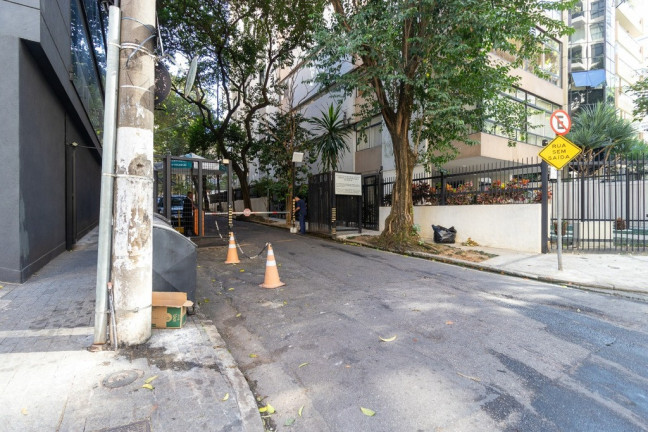Imagem Apartamento com 3 Quartos à Venda, 142 m² em Cerqueira César - São Paulo