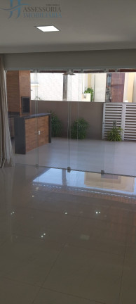 Imagem Casa com 3 Quartos para Alugar ou Temporada, 120 m² em Nova Parnamirim - Parnamirim