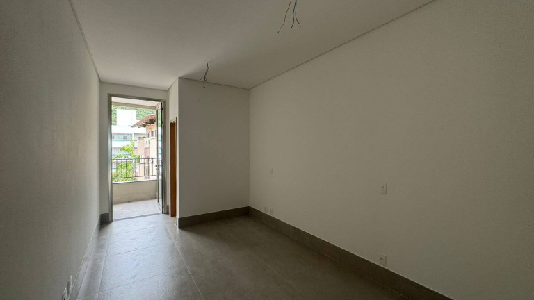 Imagem Apartamento com 3 Quartos à Venda, 140 m² em Praia Grande - Ubatuba Imagem Apartamento com 3 Quartos à Venda, 140 m² em Praia Grande - Ubatuba