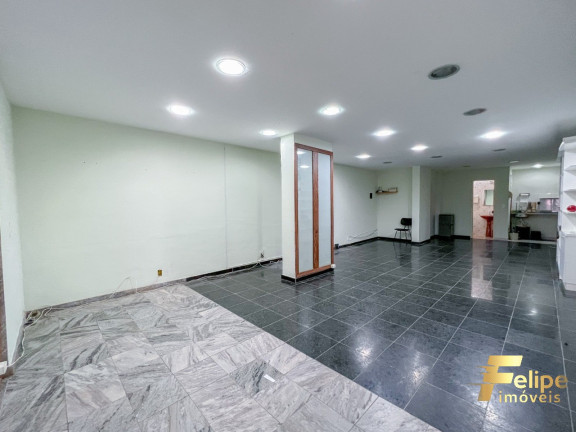 Imóvel à Venda, 53 m² em Centro - Guarapari