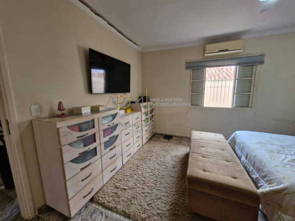 Imagem Casa com 3 Quartos à Venda, 250 m² em Jardim Paraíso - Botucatu