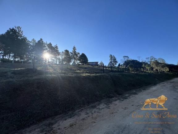 Terreno à Venda, 1.057 m² em Campos Do Jordão