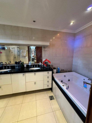 Imagem Casa com 6 Quartos à Venda, 540 m² em Engenheiro Luciano Cavalcante - Fortaleza Imagem Casa com 6 Quartos à Venda, 540 m² em Engenheiro Luciano Cavalcante - Fortaleza