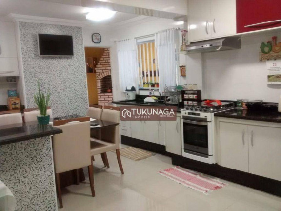 Imagem Sobrado com 4 Quartos para Alugar, 224 m² em Vila Galvão - Guarulhos Imagem Sobrado com 4 Quartos para Alugar, 224 m² em Vila Galvão - Guarulhos