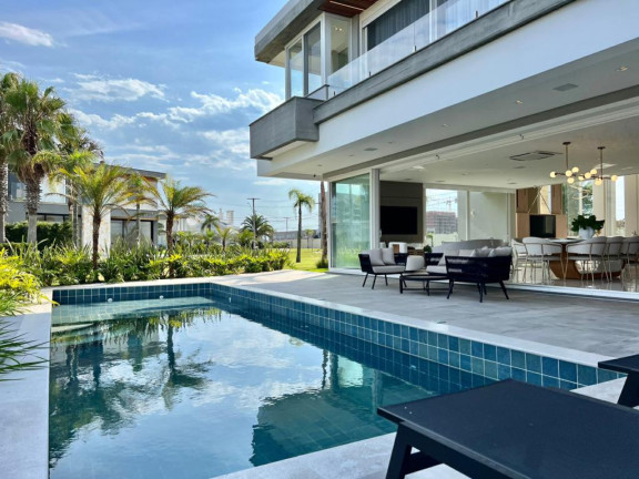 Imagem Casa com 4 Quartos à Venda, em -- - Xangri-la Imagem Casa com 4 Quartos à Venda, em -- - Xangri-la