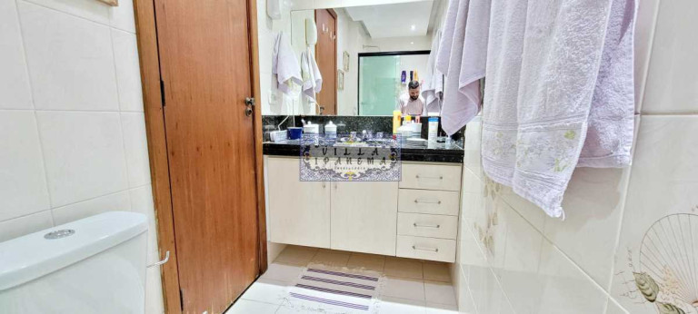 Imagem Apartamento com 4 Quartos à Venda, 170 m² em Tijuca - Rio De Janeiro Imagem Apartamento com 4 Quartos à Venda, 170 m² em Tijuca - Rio De Janeiro