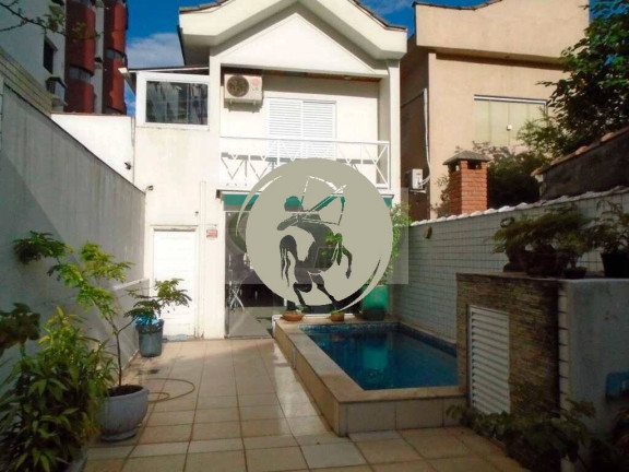 Imagem Casa com 3 Quartos à Venda, 224 m² em Gonzaga - Santos