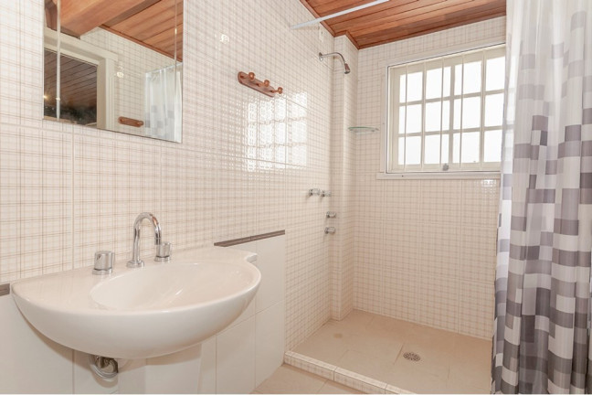 Imagem Casa com 3 Quartos à Venda, 349 m² em Chácara Das Pedras - Porto Alegre